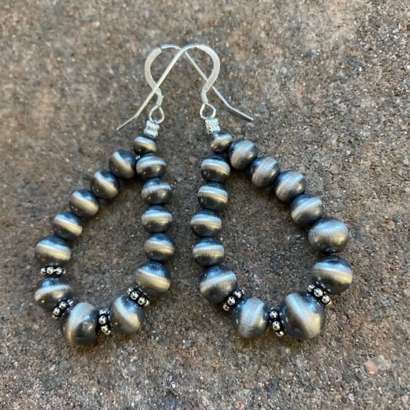 Sterling Silver Bead Earring… - Picture 2 of 8
